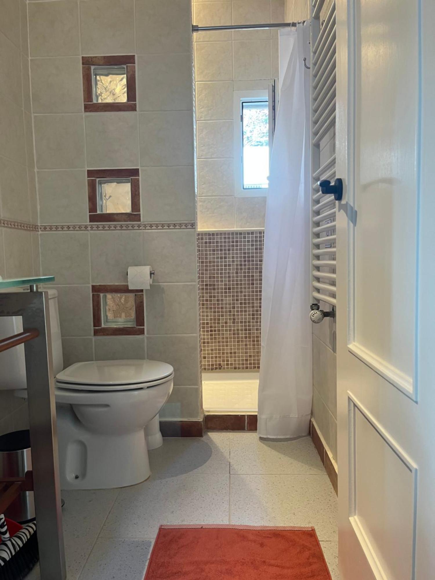 Arriba Stijlvol Appartement Met Zwembad En Tuin كونيل ذي لا فرونتيرا المظهر الخارجي الصورة