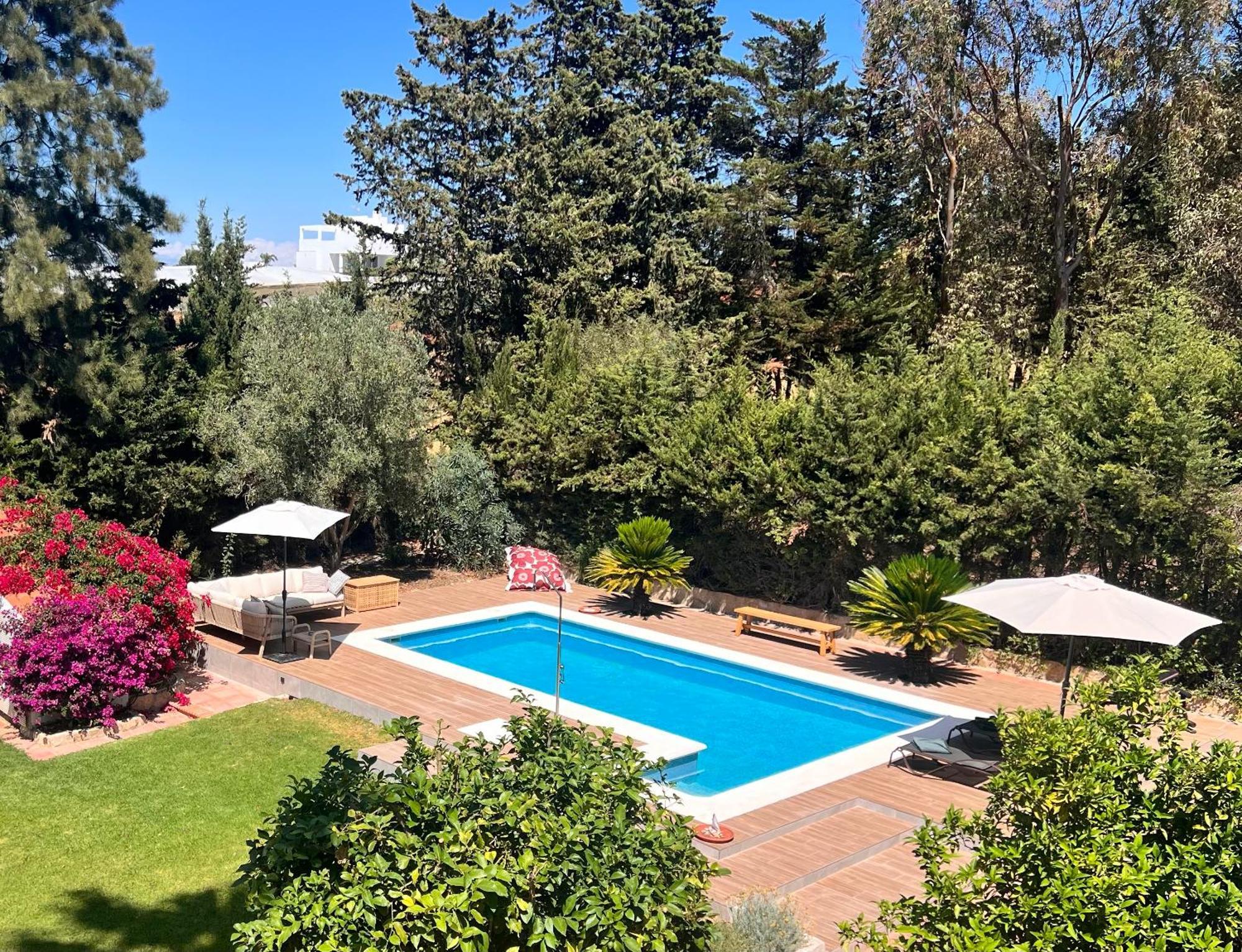 Arriba Stijlvol Appartement Met Zwembad En Tuin كونيل ذي لا فرونتيرا المظهر الخارجي الصورة